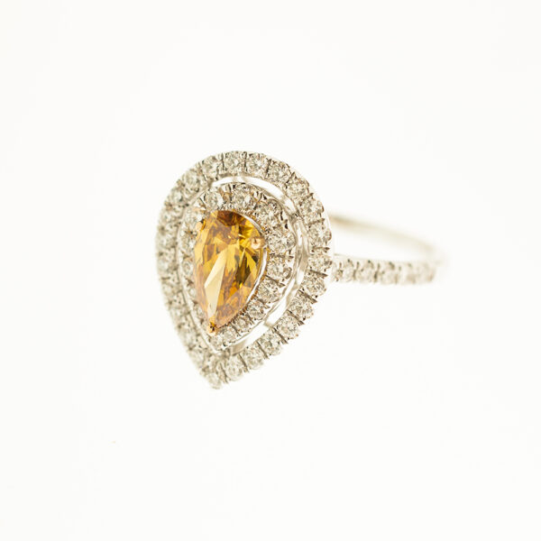 anello in oro bianco brillante fancy color giallo porro roma